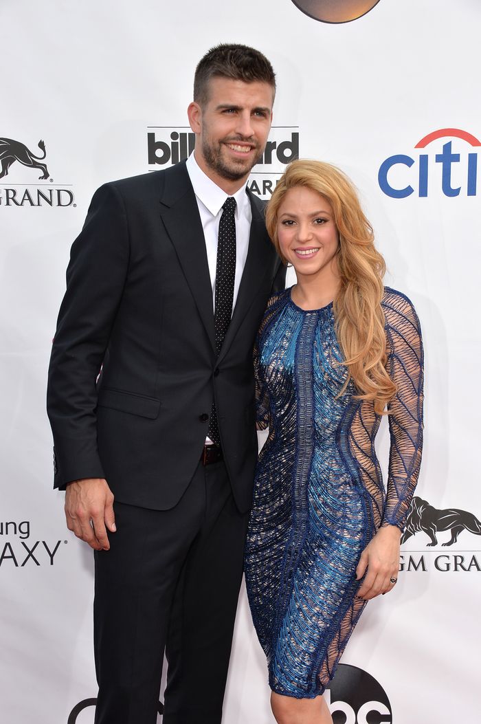 LAS VEGAS, NV - MAY 18:  Singer Shakira (R) and soccer player Gerard Pique attend the 2014 Billboard Music Awards at the MGM Grand Garden Arena on May 18, 2014 in Las Vegas, Nevada.  (Photo by Frazer Harrison/Getty Images)