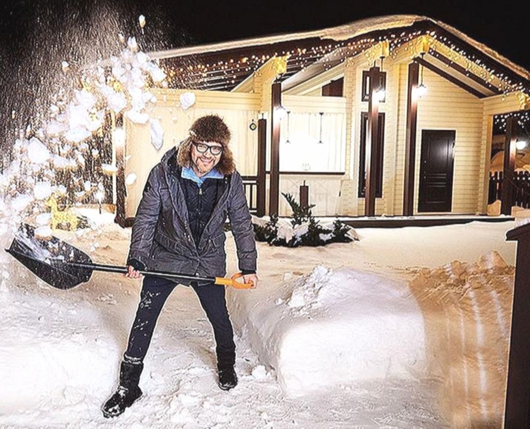 scale_1200-10_ready84-60